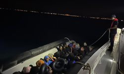 İzmir’de 3 ilçede göçmen operasyonu: 102 kişi kurtarıldı