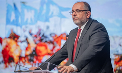 Prof. Dr. Erhan Afyoncu: “Nüfus meselesi çözülmezse geleceğimiz yok”