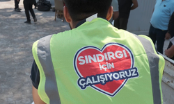 İzmir Büyükşehir Belediyesi’nden Balıkesir depremzedelerine yemek desteği