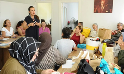 Karşıyaka’da ‘Kadın Gücü’ mahalle mahalle yayılıyor