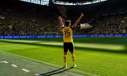 Mats Hummels’e son veda: Tribünler ayakta alkışladı