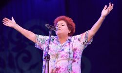 Bornova’da Cumhuriyet coşkusu: Selda Bağcan İzmirlilerle buluşacak