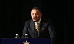 Karşıyaka Belediye Meclisi AK Parti Grup Başkanvekili Ünal'dan çöp çıkışı
