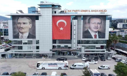 AK Parti İzmir’e akıllı yeni il binası geliyor