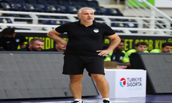 Merkezefendi, Anadolu Efes’i devirip seriyi üçe çıkardı