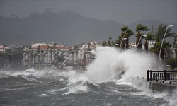 Meteorolojiden 20 ile sarı ve turuncu kodlu uyarı: İzmir ve Marmara alarmda!