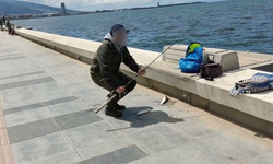 İzmir’de balıkçının oltasına takılan kafatası incelemeye gönderildi