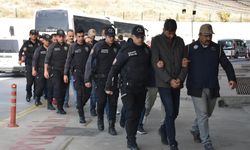 “Change araç” operasyonu: 35 kişi gözaltında