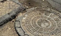 Gaziemir’in en işlek yolunda çökme tehlikesi