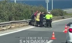 Çeşme’de trafik kazası: Sürücü araçta sıkıştı