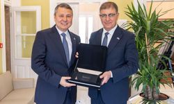 Başkan Tugay’dan Kazakistan heyetine anlamlı davet: Kazakistan Parkı yapalım