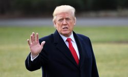 Trump, Epstein dosyalarının açıklanmasını öngören tasarıyı imzaladı