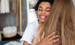 Psikologlara göre: Sahte arkadaşları anlamanın 7 şaşırtıcı yolu