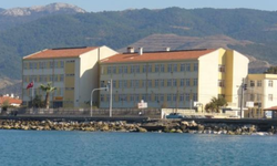 60. Yıl Anadolu Lisesi öğretmenlerinden örnek dayanışma