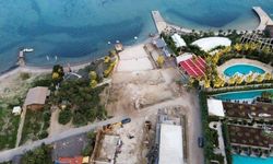 Alaçatı’da kıyı tahribatı: İzinsiz beton dökümü iddiası