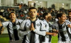 Altay Düşme Hattına, Balıkesirspor Play-Off Takibinde