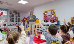 Buca Belediyesi’nden miniklere diş sağlığı eğitimi