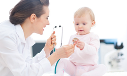 Bebeğinizin davranışlarındaki kırmızı bayraklara dikkat edin