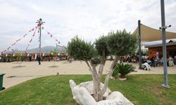 Yekta Kopan Efes Tarlası Yaşam Köyü’nde okurlarıyla buluşacak!