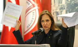 Yıldız Ünsal’dan Bostanlı Pazaryeri açıklaması; Belediye olarak buna boyun eğmeyeceğimizi herkes bilsin