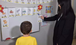 Beyin tümörüyle mücadele eden Ahmet’e evde eğitim desteği