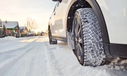 Beş ay sürecek kış lastiği dönemi başladı