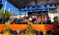 Mandalina Festivali’nde duygusal an: Beni yarışmaya babam hazırladı