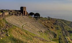 Bergama Akropolü nerede, nasıl gidilir? Tarih tutkunlarına rehber