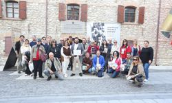 İzmirli rehberlerden Efes Tarlası Yaşam Köyü’ne ilham veren eğitim ziyareti