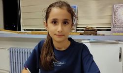 Minik yeteneğin büyük zaferi! 10 yaşındaki Sare Nur Dünya birincisi oldu