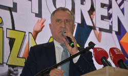 Bakan Bak: İzmir'den yeni şampiyonlar istiyoruz