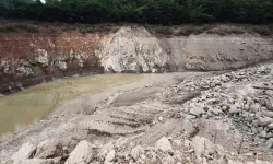 İzmir’de su krizi günden güne artıyor: Balçova ve Gördes barajlarında su tükendi