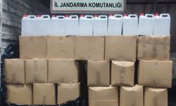 Bornova'da bir kamyonette 860 litre etil alkol ele geçirildi