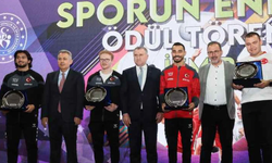 Mehmet Kasapoğlu'ndan mesaj: İzmir için çalışmaya devam edeceğiz