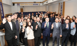 AK Parti İzmir İl Başkanlığı, 3 Kademe Tanıtım ve Medya Eğitim Programı gerçekleştirildi