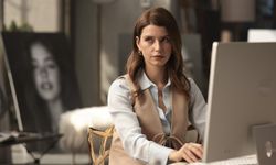 Beren Saat’in “Gizli Profil” filmi vizyon listesinden çıkarıldı