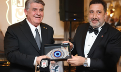 Beşiktaş Başkanı Adalı, İzmir’de Beşiktaşlılarla buluştu