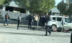 Çeşme-Dalyan yolunda korkunç kaza: 1 ölü, 1 yaralı