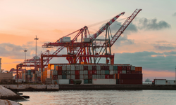 Kasımda ihracat rekor kırdı: Dış açık 7,8 milyar dolara ulaştı