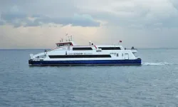 İzmir'de feribottan atlayan 1 kişi yaşamını yitirdi