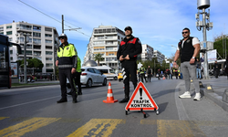 İzmir polisinden büyük operasyon: Aranan 903 kişi yakalandı