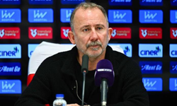 Beşiktaş Teknik Direktörü Yalçın’dan maç eleştirisi: Maçtan çok bize bir tiyatro oyunu gibi geldi