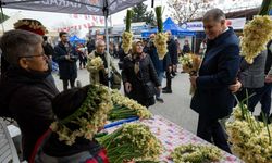 8'inci Karaburun Nergis Festivali başladı: Üreticinin emeğini korumaya devam edeceğiz