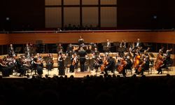 İzmir Devlet Senfoni Orkestrası konserinde iki büyük isim İzmirlileri büyüledi