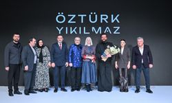 IF Wedding Fashion İzmir podyumunda genç imza: Öztürk Yıkılmaz’dan “Sessiz Asalet” defilesi