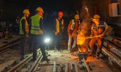 İzmir Metrosu'nda hummalı çalışma: Seferler 2 Şubat’ta normale dönecek