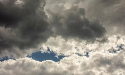 İzmir'de 24 Ocak hava durumu: Aralıklı sağanak yağış bekleniyor