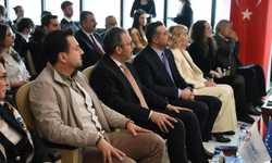 Dijital medyanın geleceği İzmir’de konuşuldu