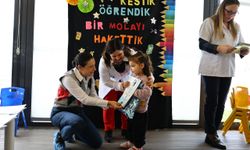 Atatürk’ün ismi de resmi de yüreklerde: Efes Selçuk’tan örnek uygulama