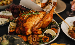 Verilere göre İzmir’de sosyal yaşam pahalılaşıyor: Bir akşamın bedeli 1.000 TL’ye dayandı